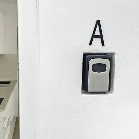 Caleta De Primera Linea De Playa Apartment