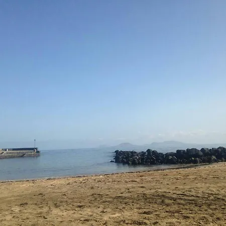 Caleta De Famara Primera Linea De Playa דירה
