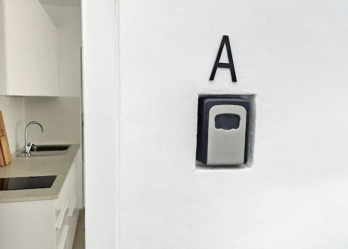 Caleta De Famara Primera Linea De Playa דירה